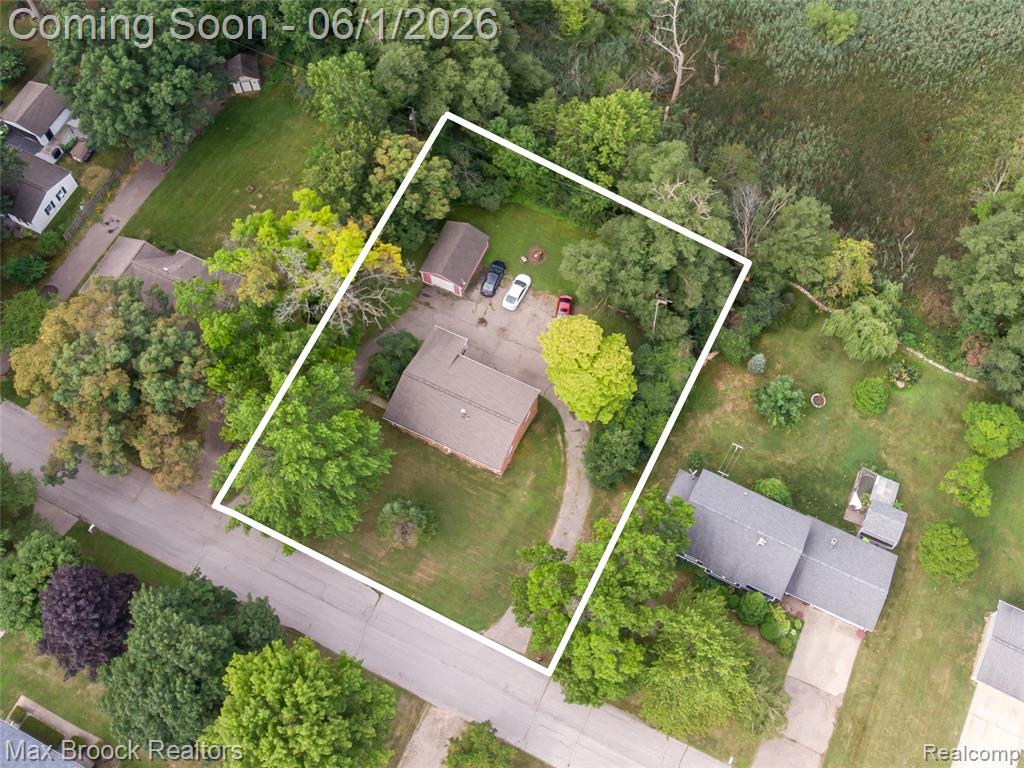 465 Robert Court, Auburn Hills, MI 48326 — Photo 17