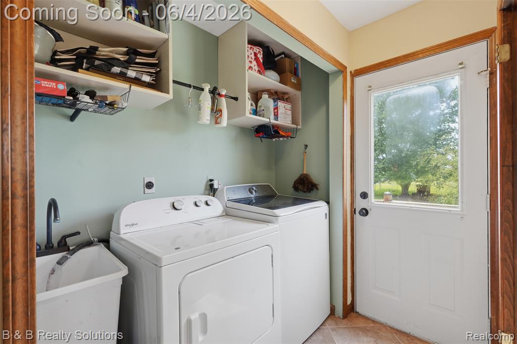 8820 Almont Road, Almont, MI 48003 — Photo 19