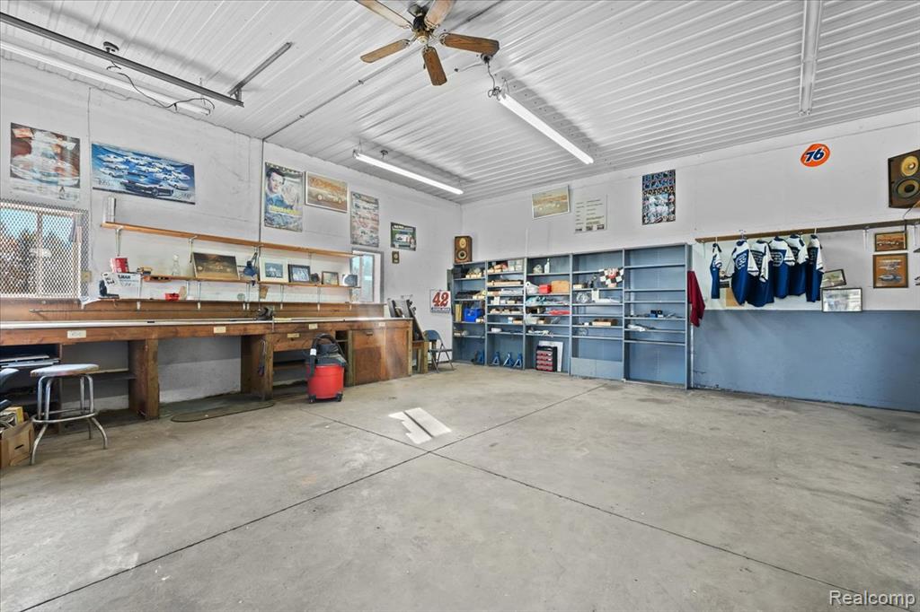 2795 N Burkhart Road, Howell, MI 48855 — Photo 6