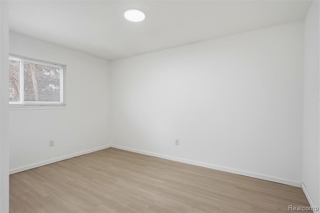 5936 Westlake Street, Taylor, MI 48180 — Photo 11
