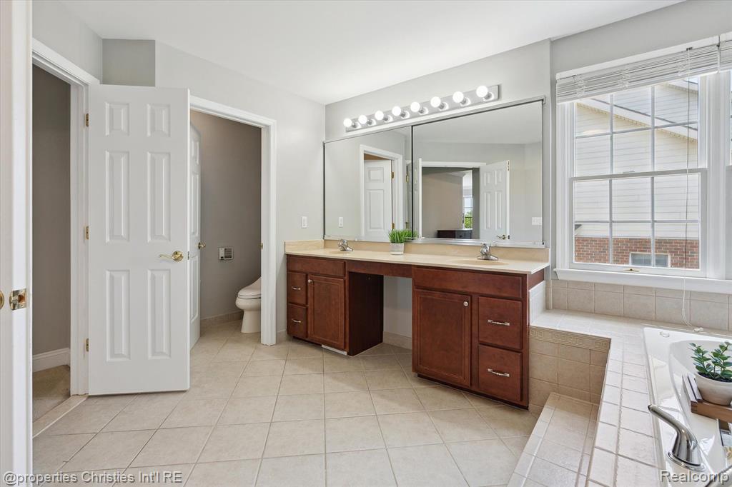 46340 PINEHURST Drive, Northville, MI 48168 — Photo 26