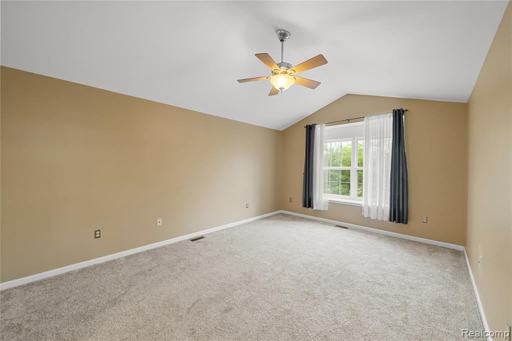 47408 PEMBROKE Drive, Canton, MI 48188 — Photo 24