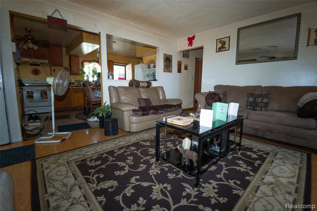 4315 Algonquin Street, Detroit, MI 48215 — Photo 4