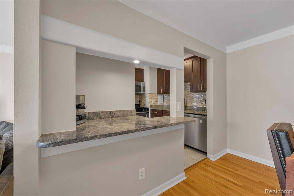 1201 Island Drive, 102, Ann Arbor, MI 48105 — Photo 26