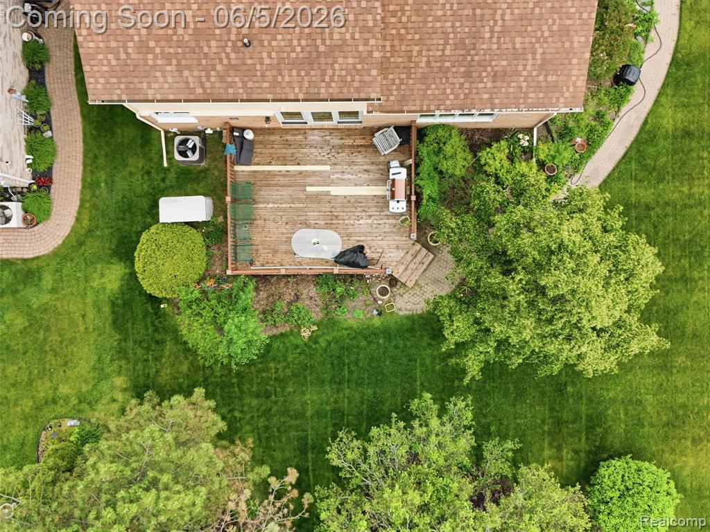 42447 Sheridan Drive, Clinton Twp, MI 48038 — Photo 10