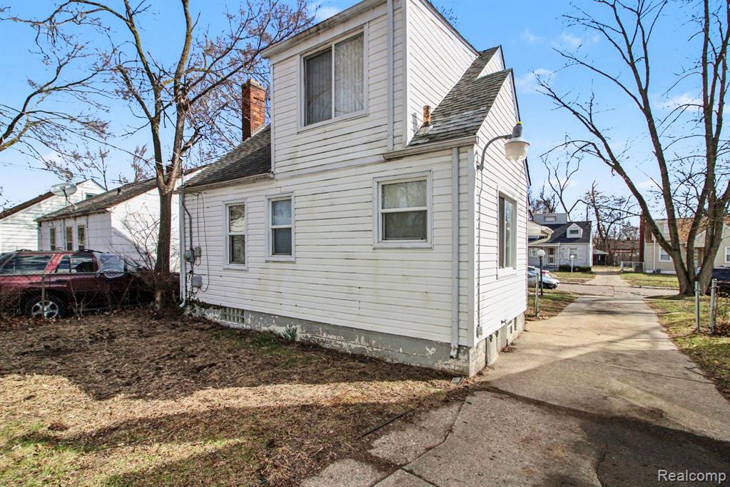20035 Ashton Avenue, Detroit, MI 48219 — Photo 15