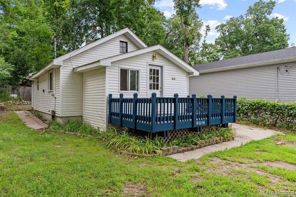 8014 Haviland Beach Drive, Linden, MI 48451 — Photo 3