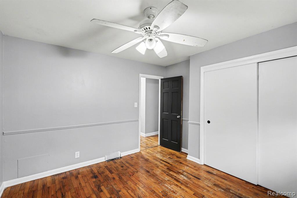 1260 Gilbert Street, Flint, MI 48532 — Photo 18