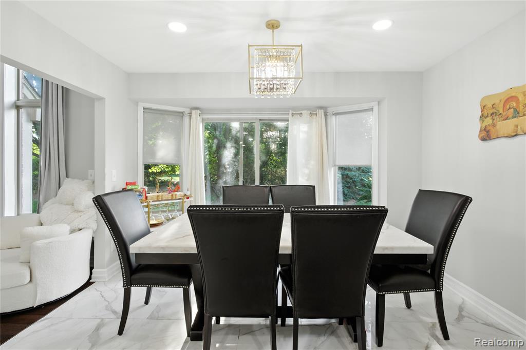 48821 Tremont Drive, Macomb, MI 48044 — Photo 18