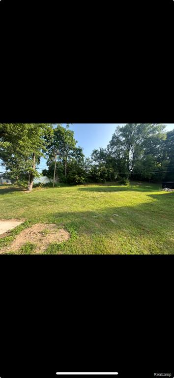 2087 E Walton Boulevard, Auburn Hills, MI 48326