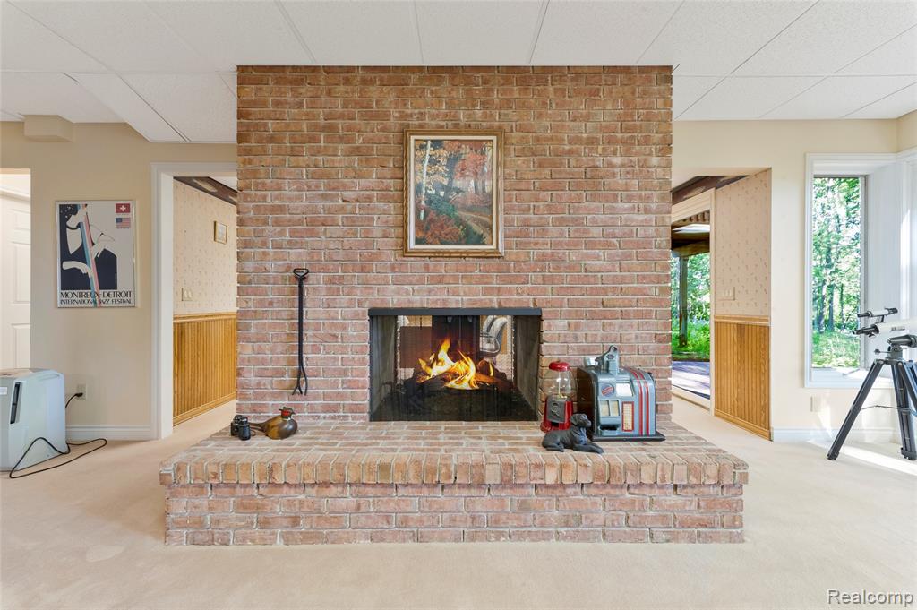 2323 Addaleen Road, Highland, MI — Photo 57