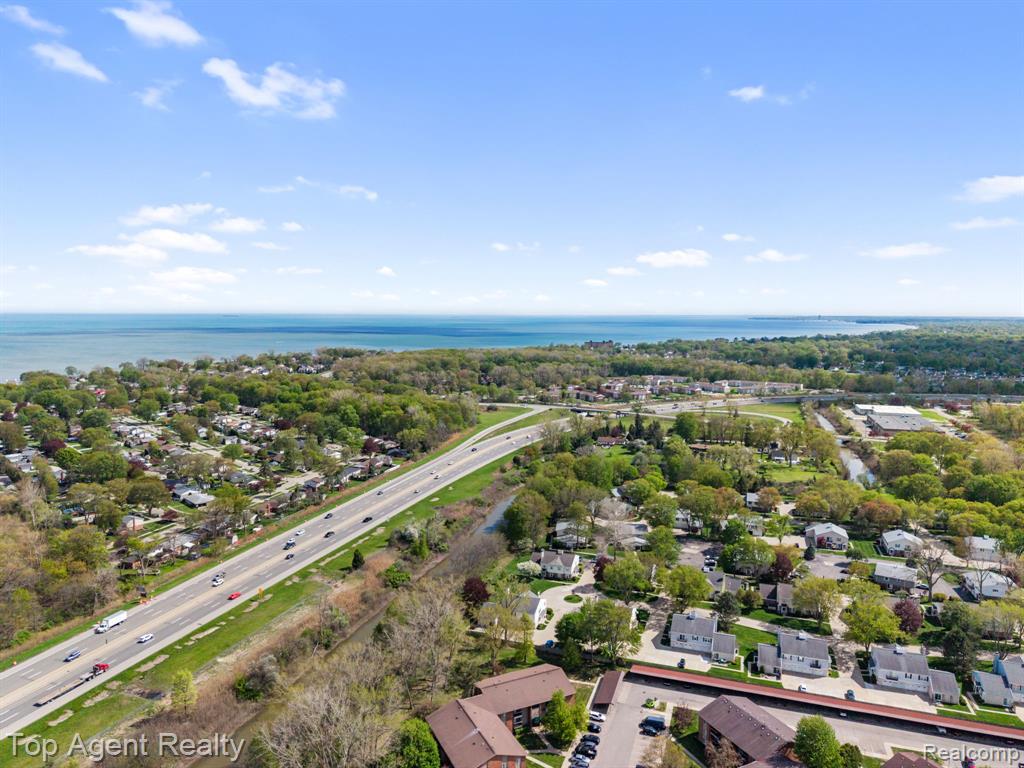 24755 Meadow Lane, Harrison Township, MI — Photo 41