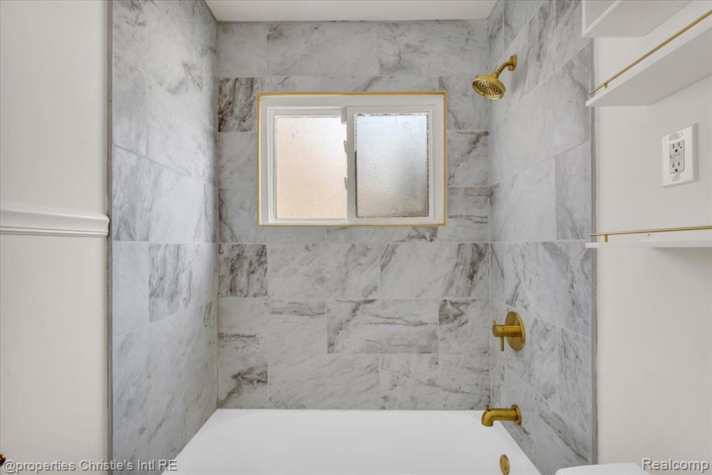 20574 Rutherford Street, Detroit, MI 48235 — Photo 14