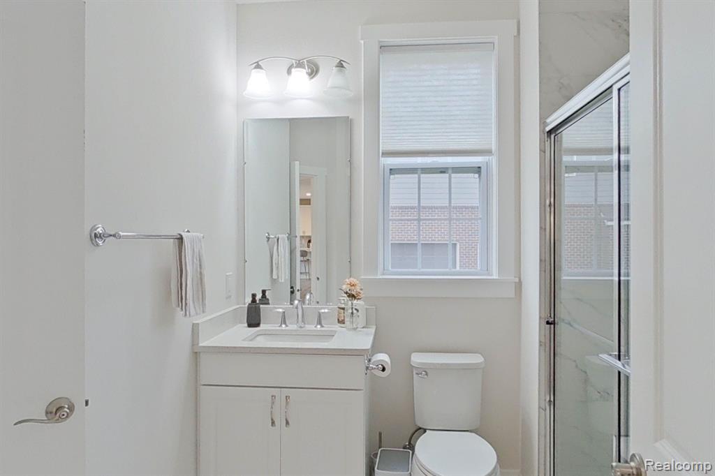 51060 LAUREL Park Drive, Canton, MI 48188 — Photo 17