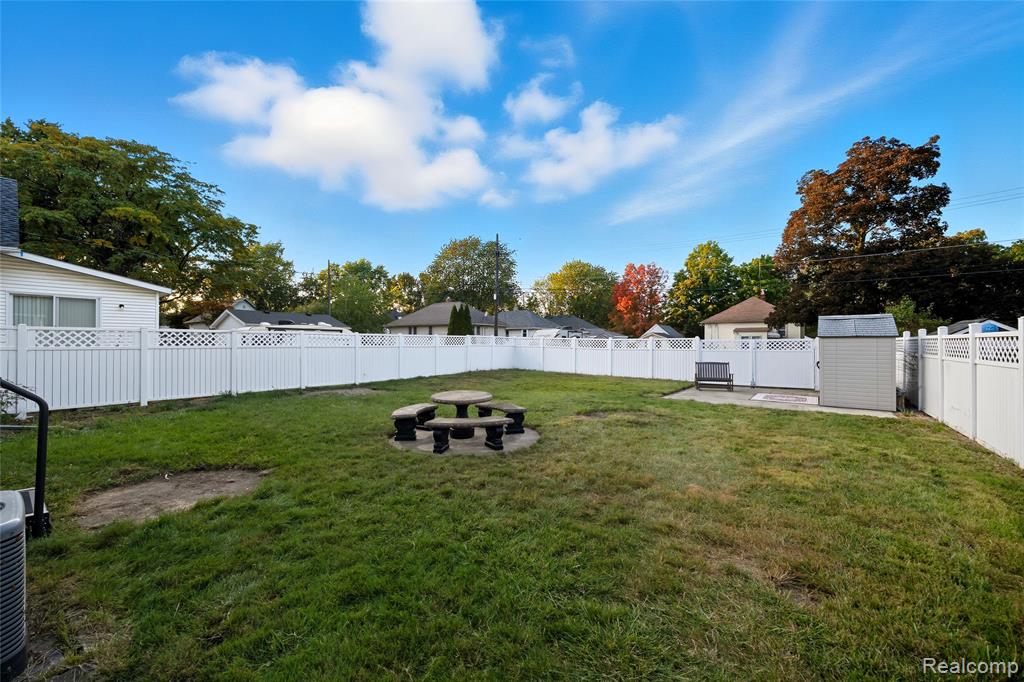 94 Kendrick Street, Mount Clemens, MI 48043 — Photo 43