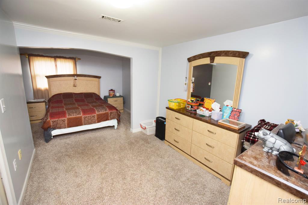 269 N MAIN Street, MI 48419 — Photo 6