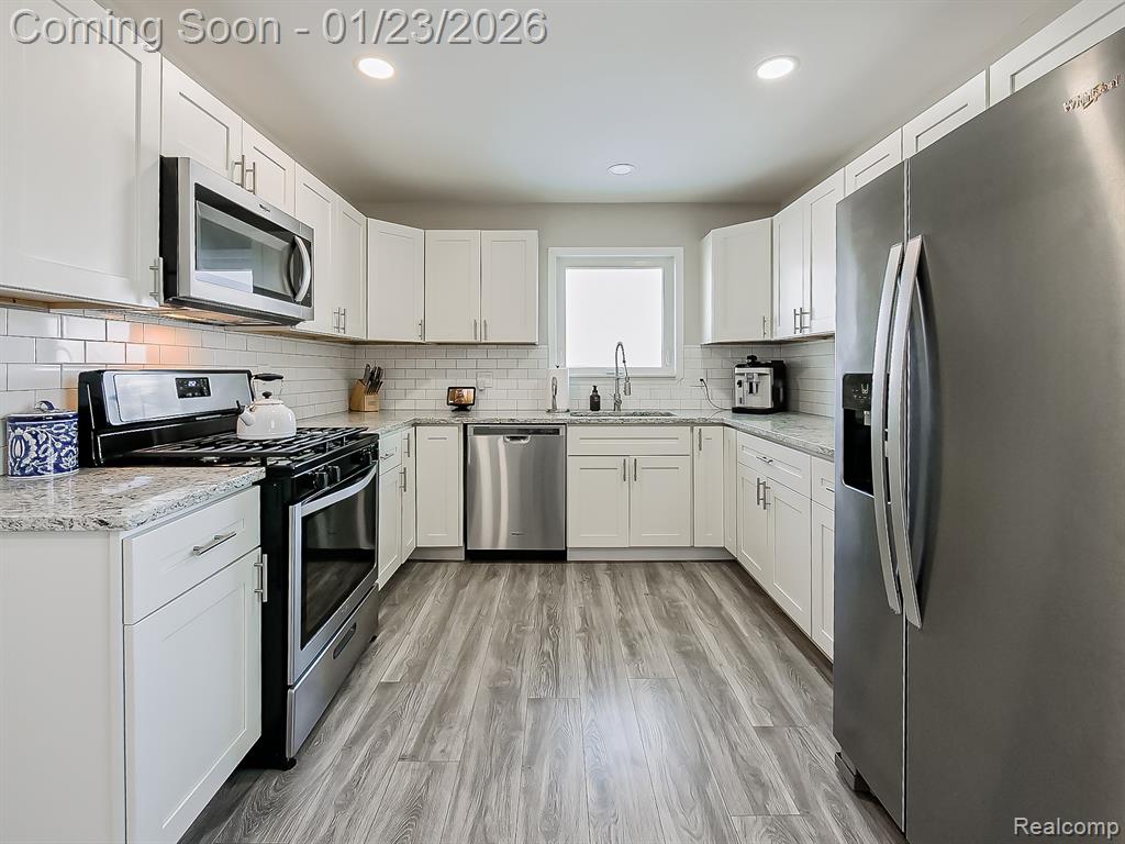 8170 Gerald Avenue, Warren, MI 48093 — Photo 5