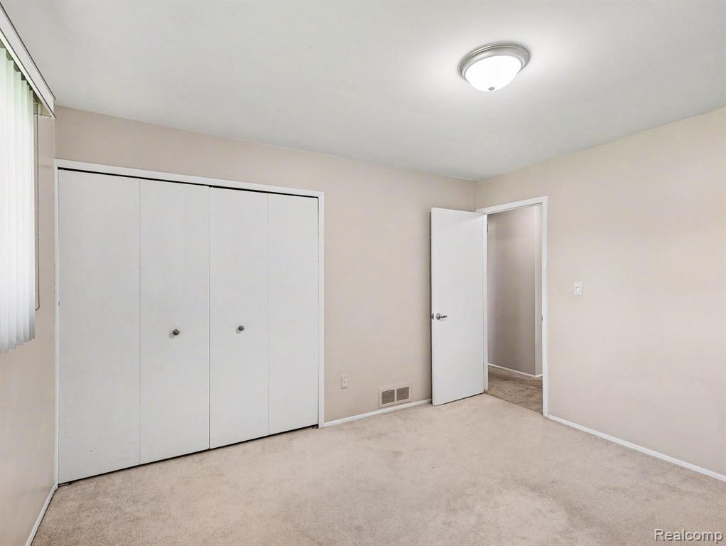 39629 Edgemont Drive, Sterling Heights, MI 48310 — Photo 20