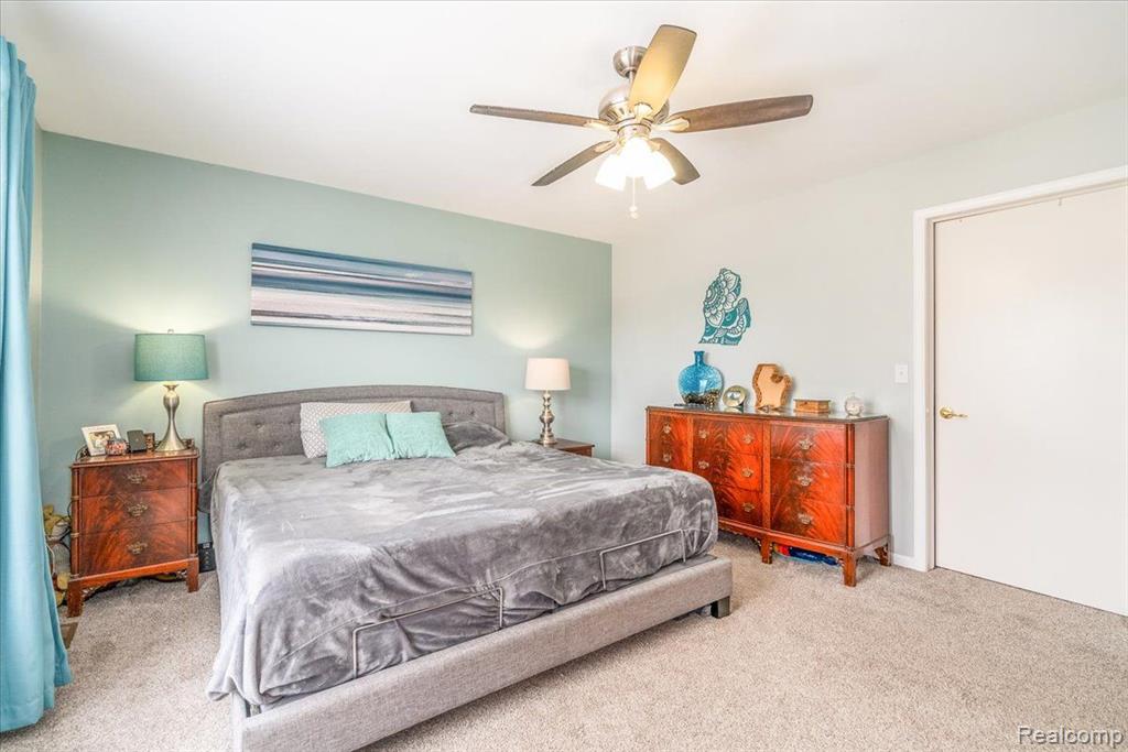 42936 N CUMBERLAND Drive, Belleville, MI 48111 — Photo 15
