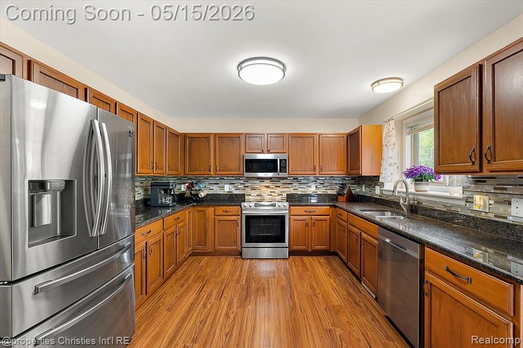 25787 Kristel Court, New Baltimore, MI — Photo 13