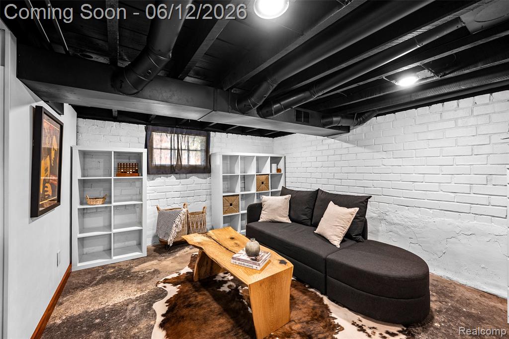 728 N Washington Avenue, Royal Oak, MI 48067 — Photo 34