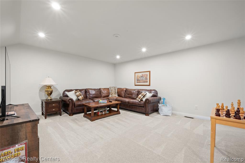 48796 Windfall Road, Novi, MI — Photo 24