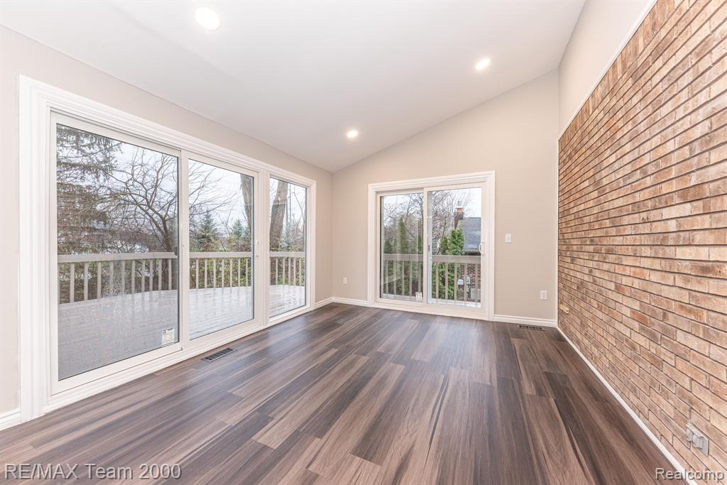 17148 PON VALLEY Drive, Northville, MI 48168 — Photo 40
