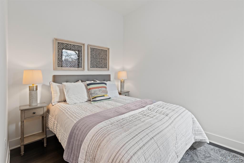5226 AVERY Street, 5, Detroit, MI 48208 — Photo 11
