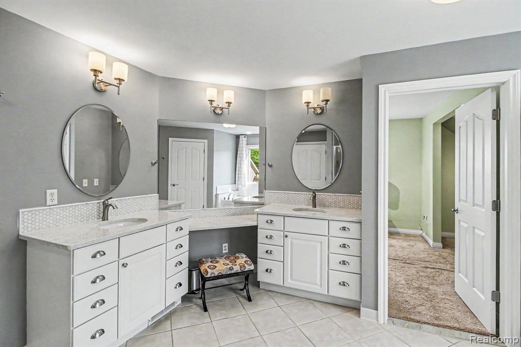 9367 Wildflower Way, Davisburg, MI 48350 — Photo 29
