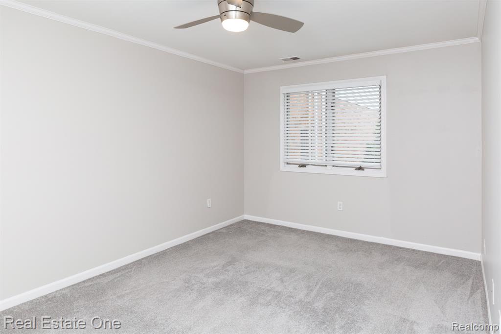 233 PINEWOOD Circle, Plymouth, MI 48170 — Photo 18