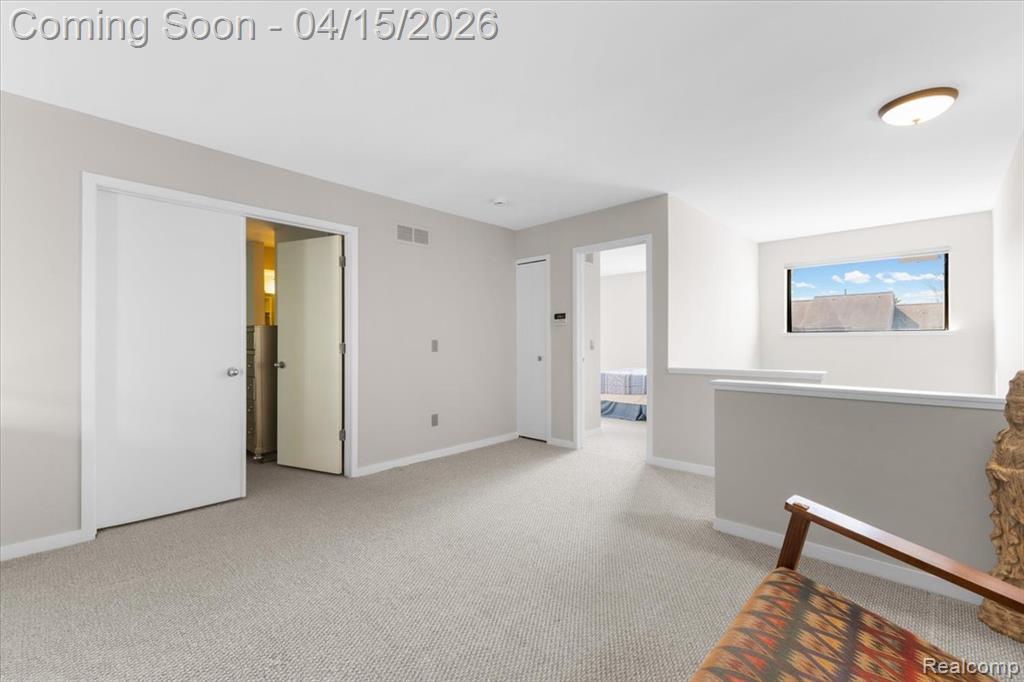 630 Ashley Circle, Rochester Hills, MI 48307 — Photo 11
