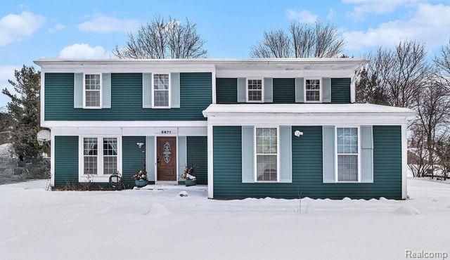 5671 BEAUCHAMP, West Bloomfield, MI — front exterior