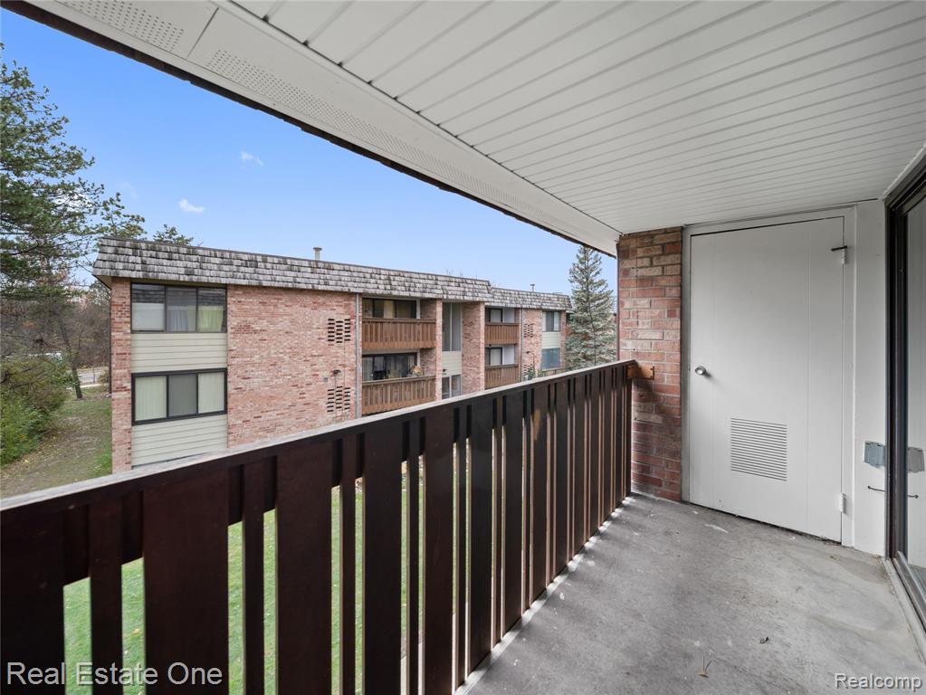 2124 Pauline Boulevard, 307, Ann Arbor, MI 48103 — Photo 21