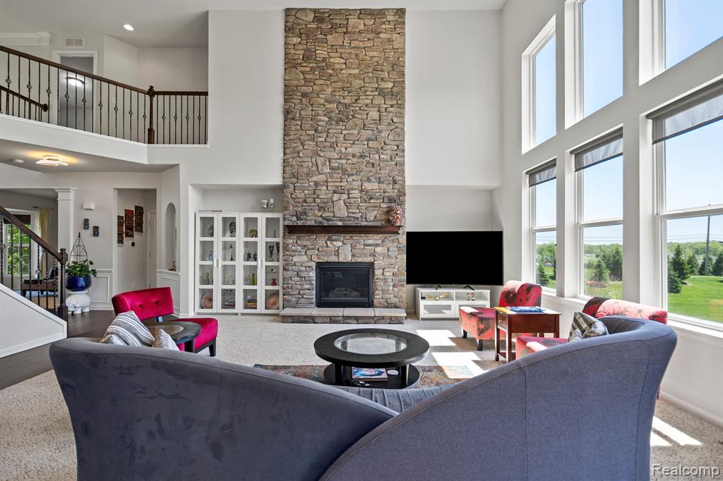 4562 Cloverdale Court, Lake Orion, MI — Photo 18