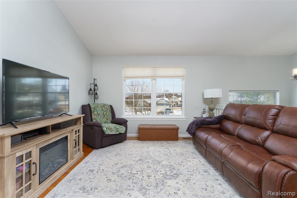 1645 Dartmoor Drive, Howell, MI 48843 — Photo 8
