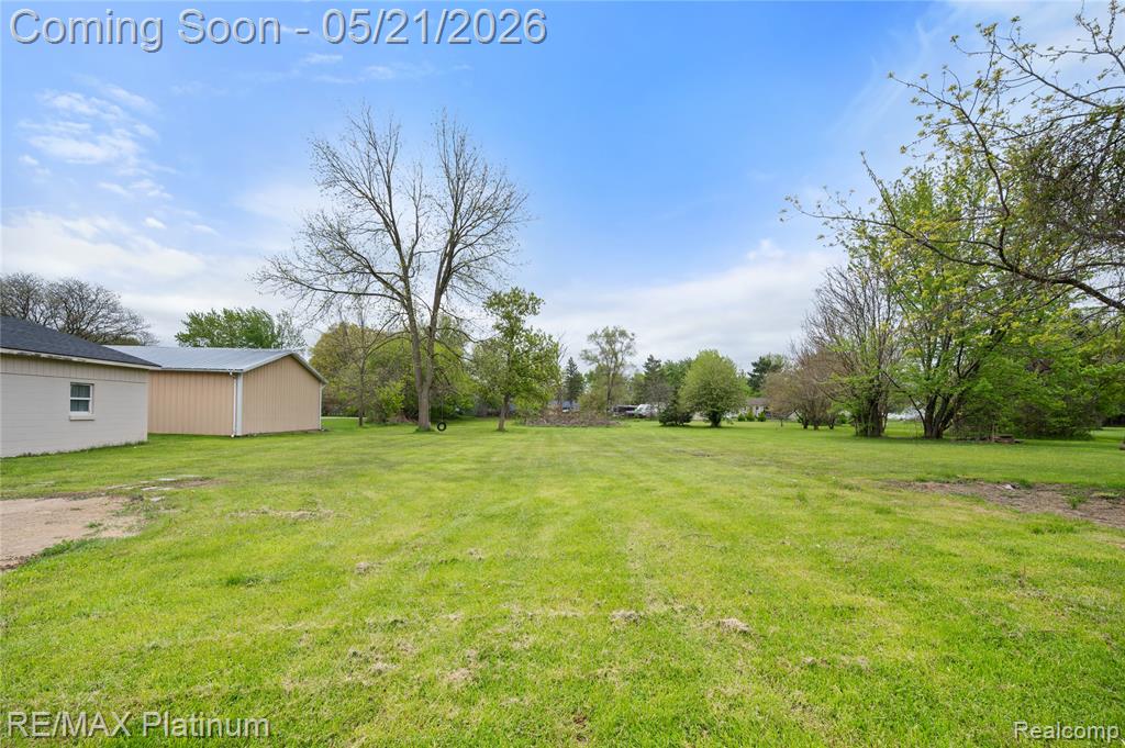 6116 Lapeer Road, Burton, MI 48509 — Photo 26
