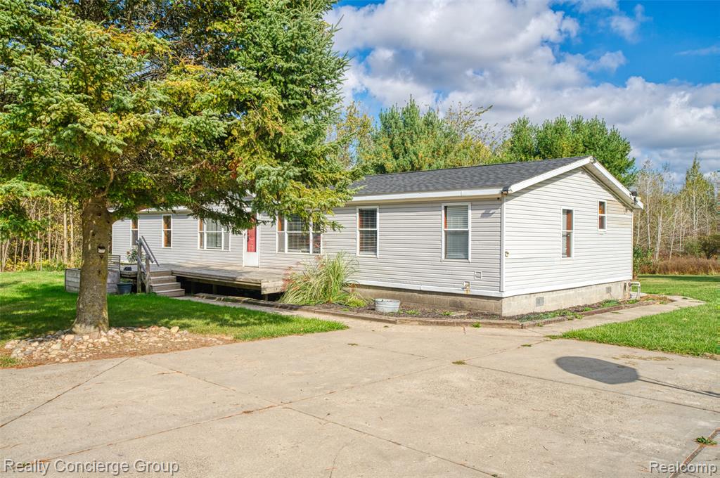 16013 Bird Road, Linden, MI 48451 — Photo 3