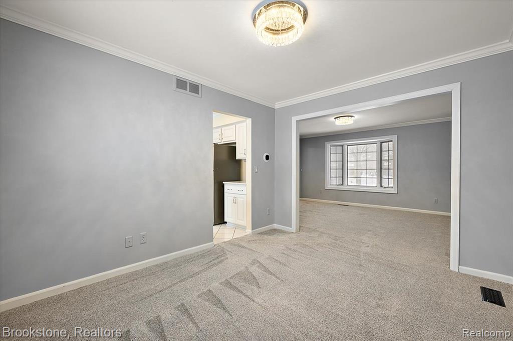 5138 Hale Drive, Troy, MI 48085 — Photo 11