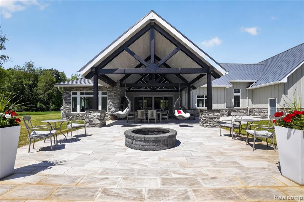 10500 W Grand River Road, Fowlerville, MI 48836 — Photo 16