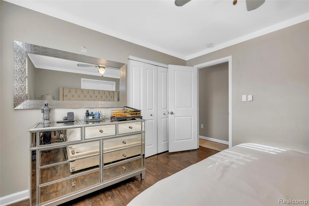 6120 Kinloch Street, Dearborn Heights, MI 48127 — Photo 15