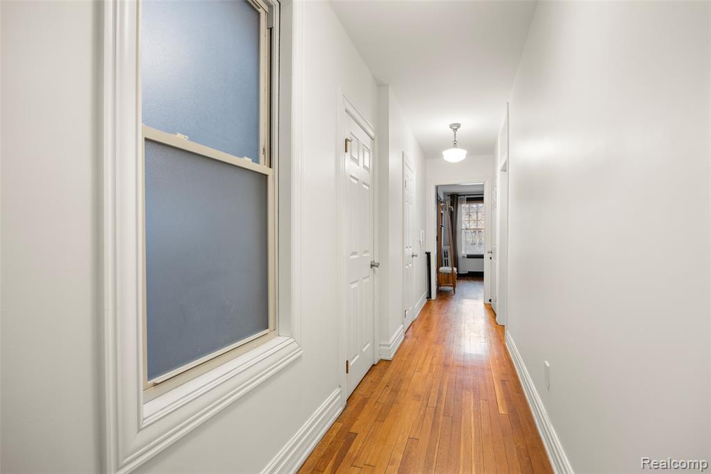 469 W Willis Street, Detroit, MI 48201 — Photo 10
