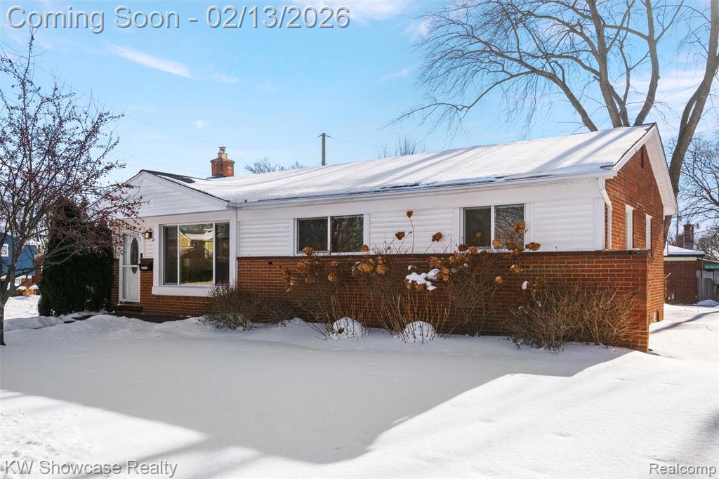 42011 Brentwood Drive, Plymouth, MI 48170 — Photo 2