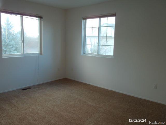649 LEWA DOWNS Drive, Pontiac, MI 48341 — Photo 5