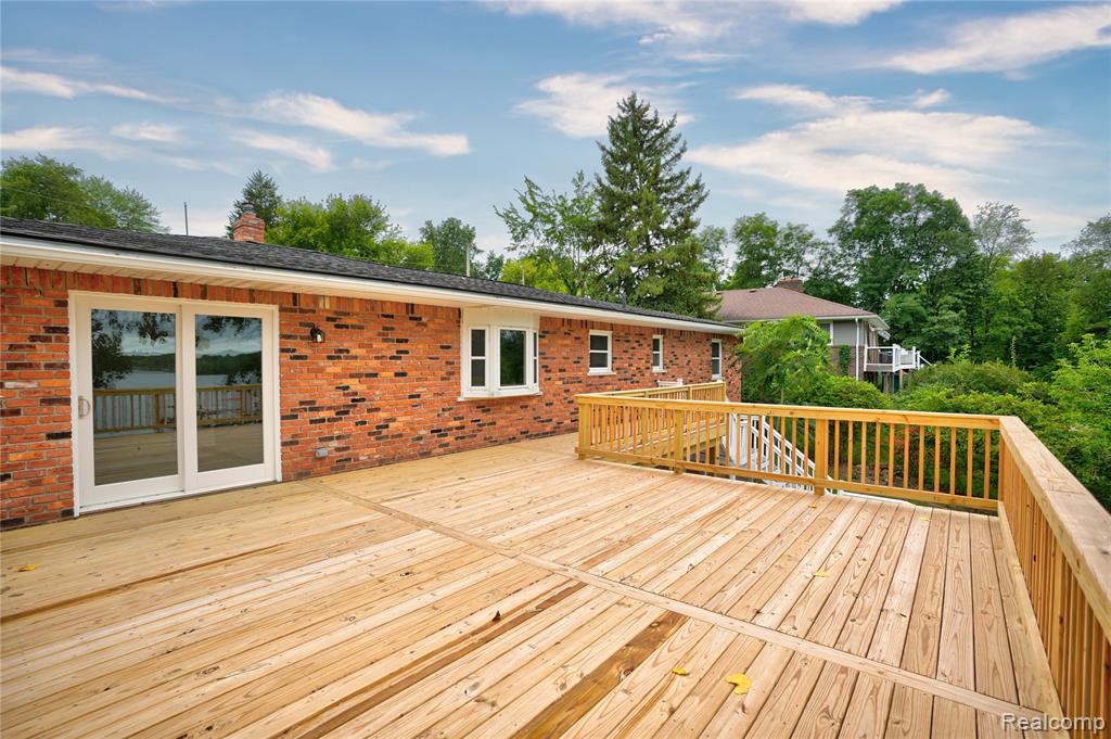 11476 Delmar Drive, Fenton, MI 48430 — Photo 39