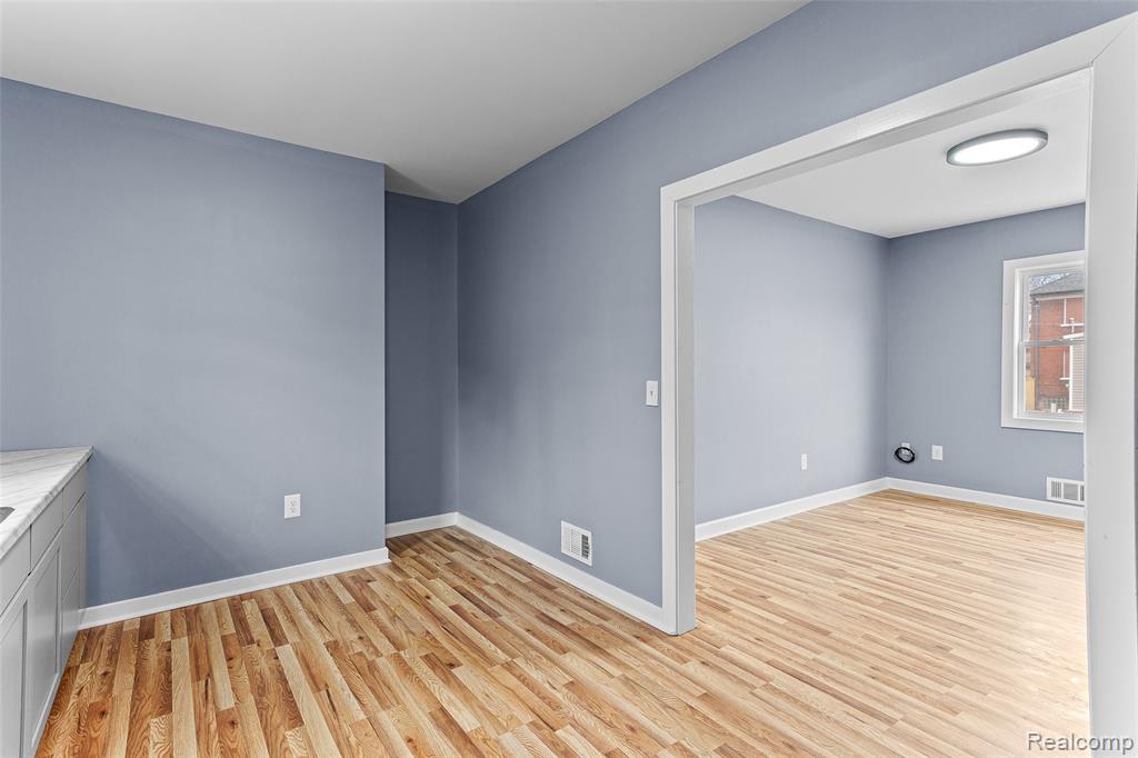 3346 S Blaine Street S, Detroit, MI 48206 — Photo 20