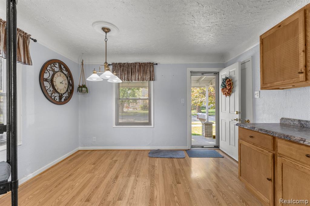 5101 CLIPPERT Street, Dearborn Heights, MI 48125 — Photo 6