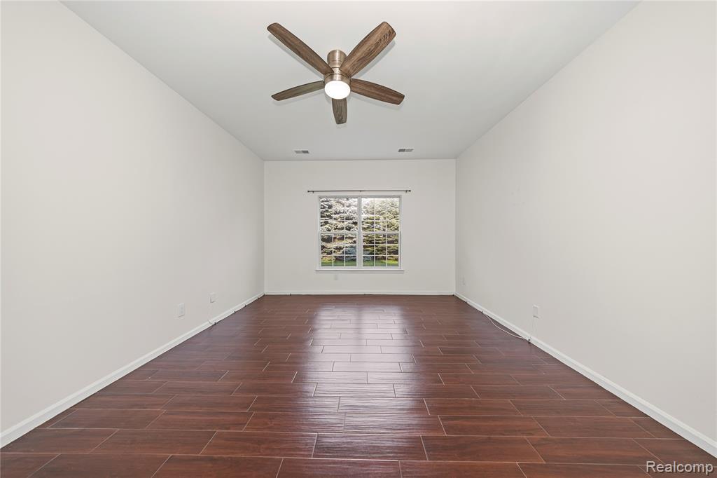 43270 Pendleton Circle, Sterling Heights, MI 48313 — Photo 18