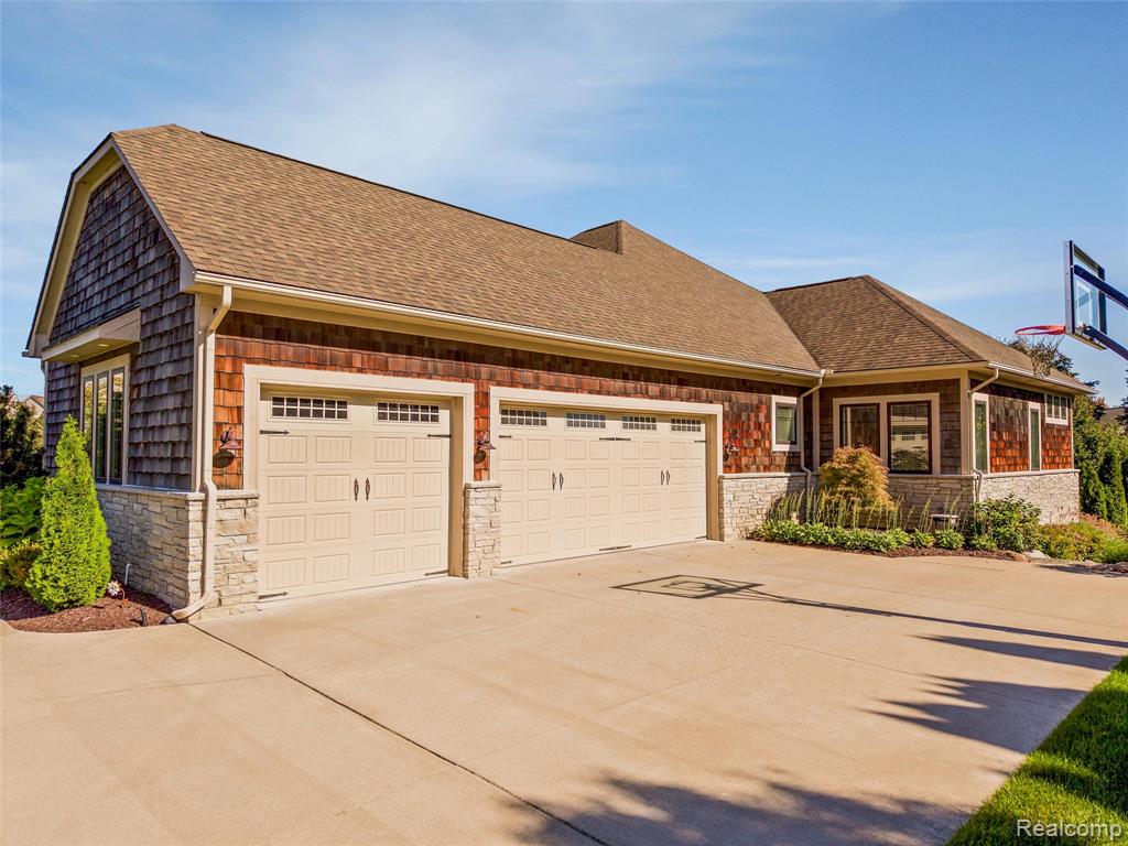 7252 Ardsley Lane, Clarkston, MI 48348 — Photo 10