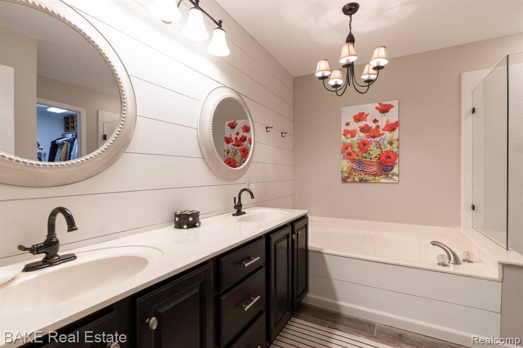 39470 Champion Court, Northville, MI 48168 — Photo 28