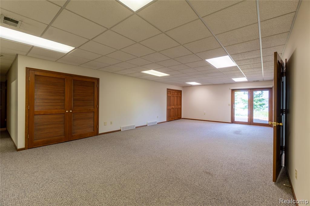 62 Chateaux Du Lac Drive, 14, Fenton, MI 48430 — Photo 33